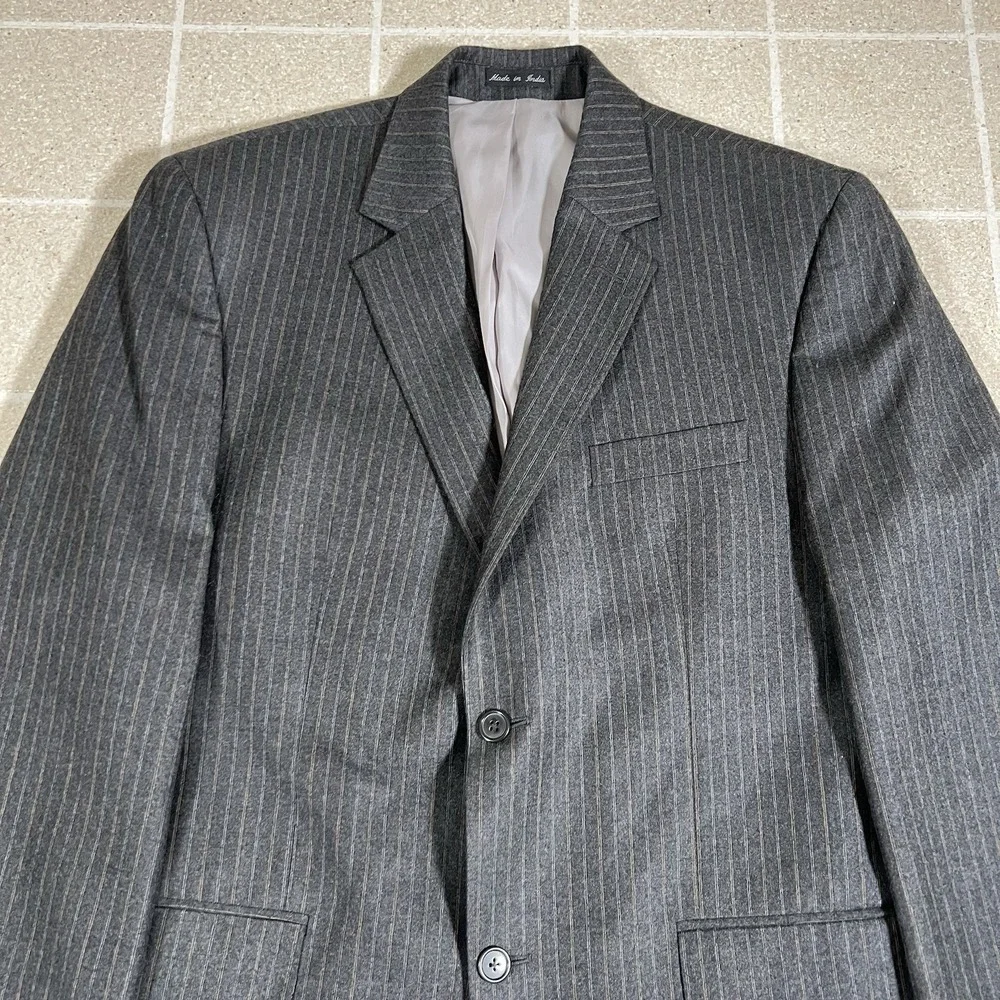 Michael Kors Mens Grey Wool Plaid Two Button Blazer Size 42R Sport Coat